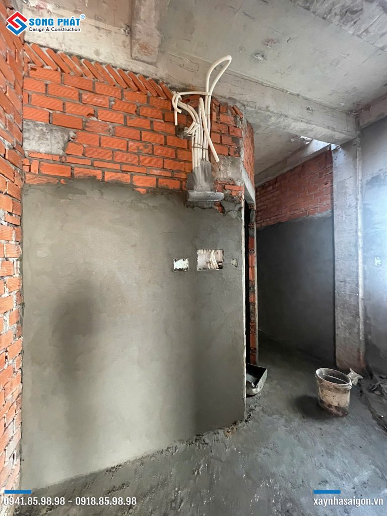 11/04 Thi công tô tường trong nhà lầu 3