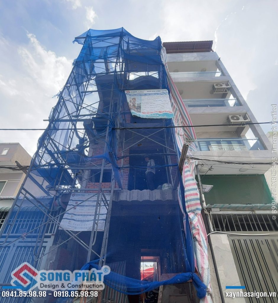 15/06 mặt tiền công trình anh Tú đang thi công.