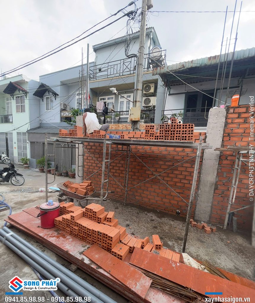 18/06 xây tường bao trệt.