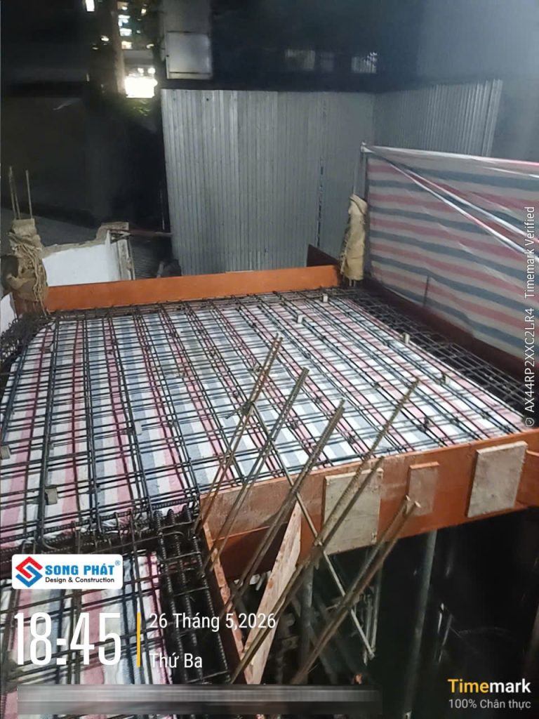 26/05 Hoàn thiện đi thép sàn lầu 2