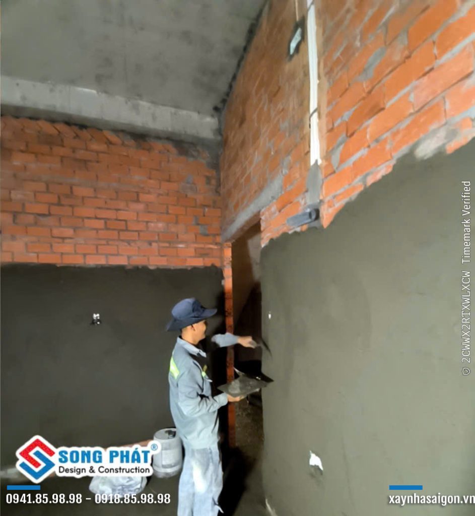 22/06 thi công tô mặt tiền, tô tường phòng ngủ trệt, tô vách hành lang trệt.