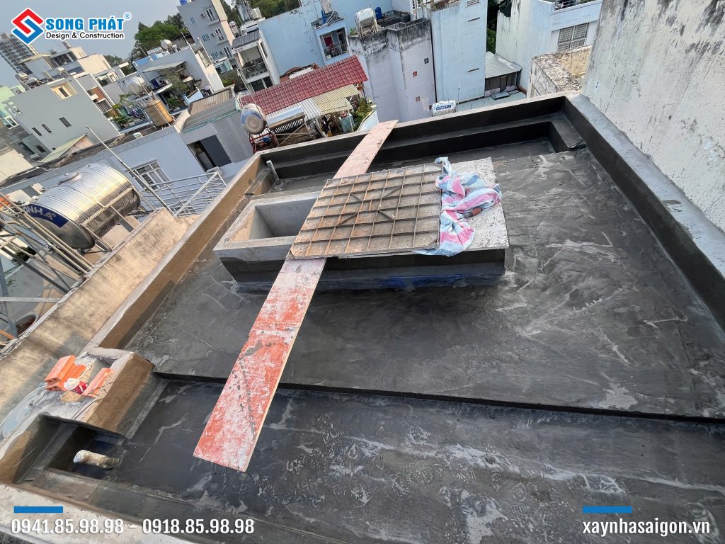 13/03 Thi công chống thấm sàn sân thượng, sàn mái
