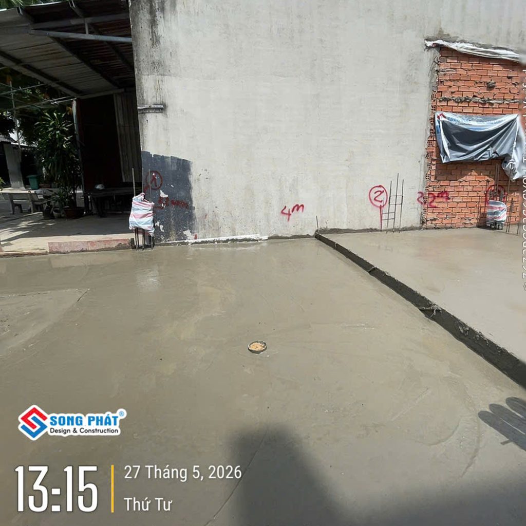 27/05 Hoàn thiện đổ bê tông móng - sàn trệt