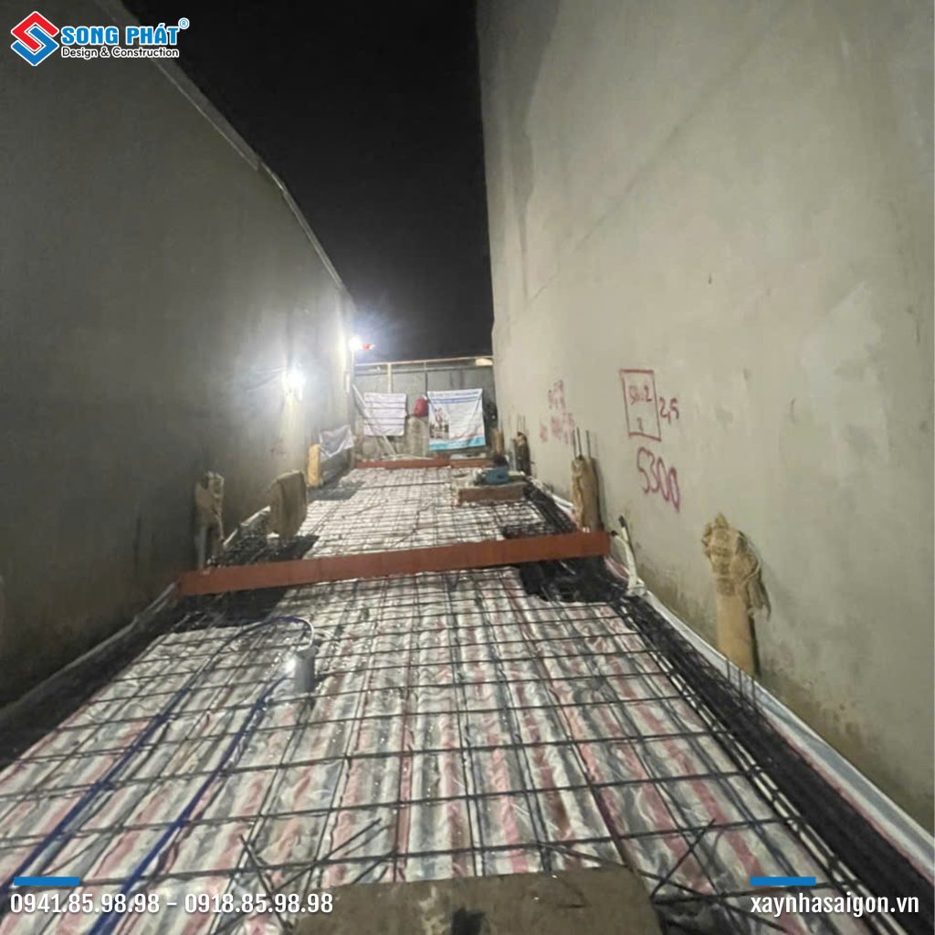 02/04 Hoàn thiện đi thép móng – sàn trệt