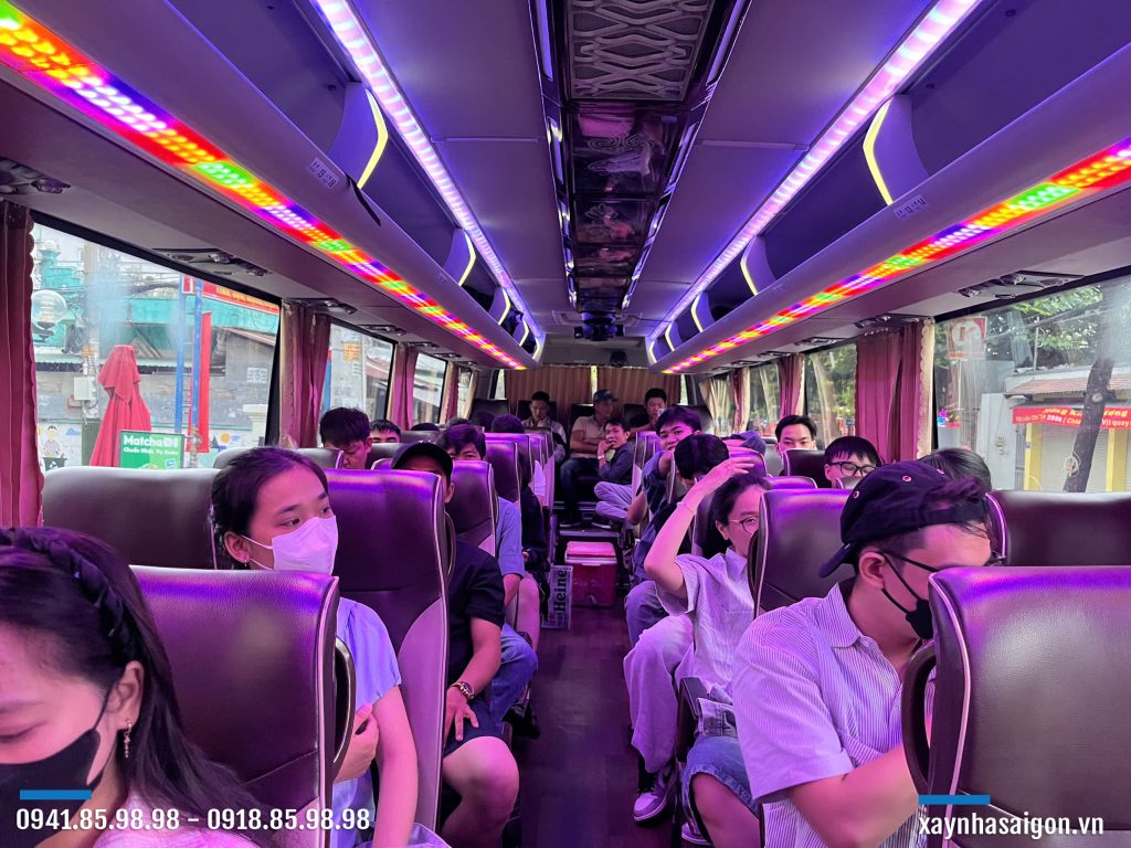 Anh em Song Phát đã sẵn sàng cho chuyến đi 2 ngày 1 đêm