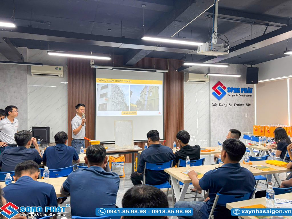 Chuyên gia kỹ thuật từ Sika Việt Nam chia sẻ chuyên đề.