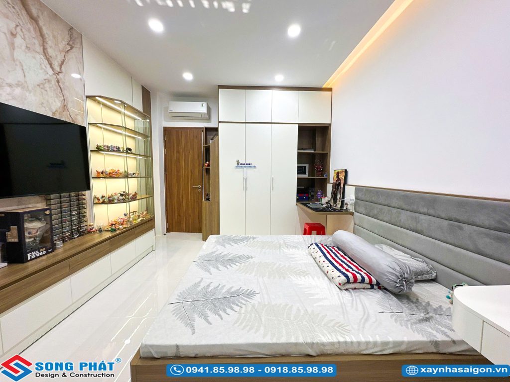 Không gian phòng ngủ hiện đại, ngăn nắp nhìn từ góc cao.